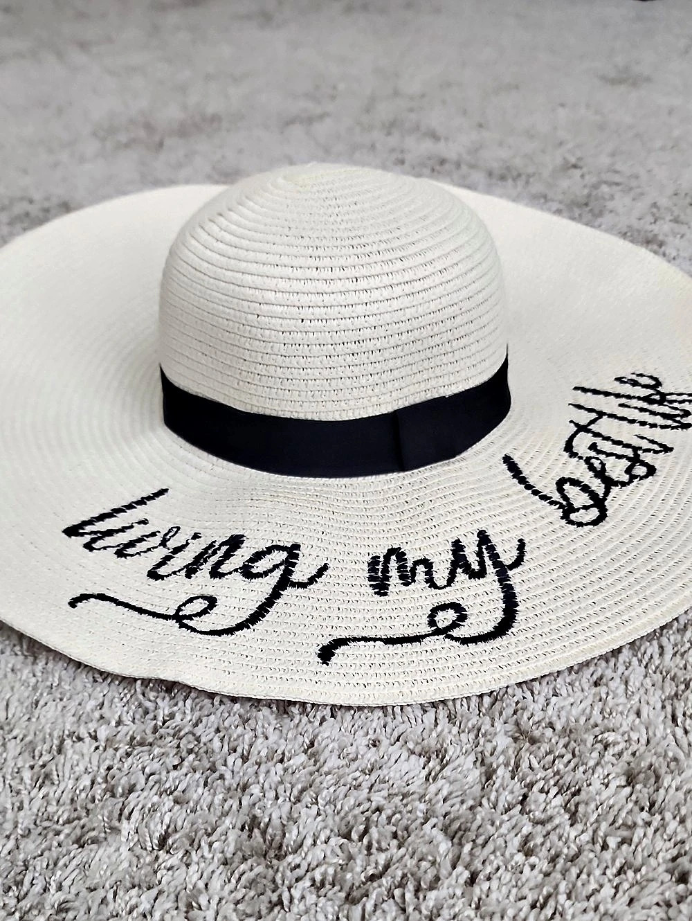 Embroidered Sun Hat in White & Black